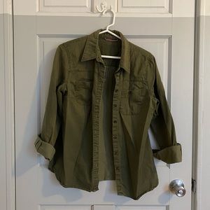 Olive green military style shirt, size S-M